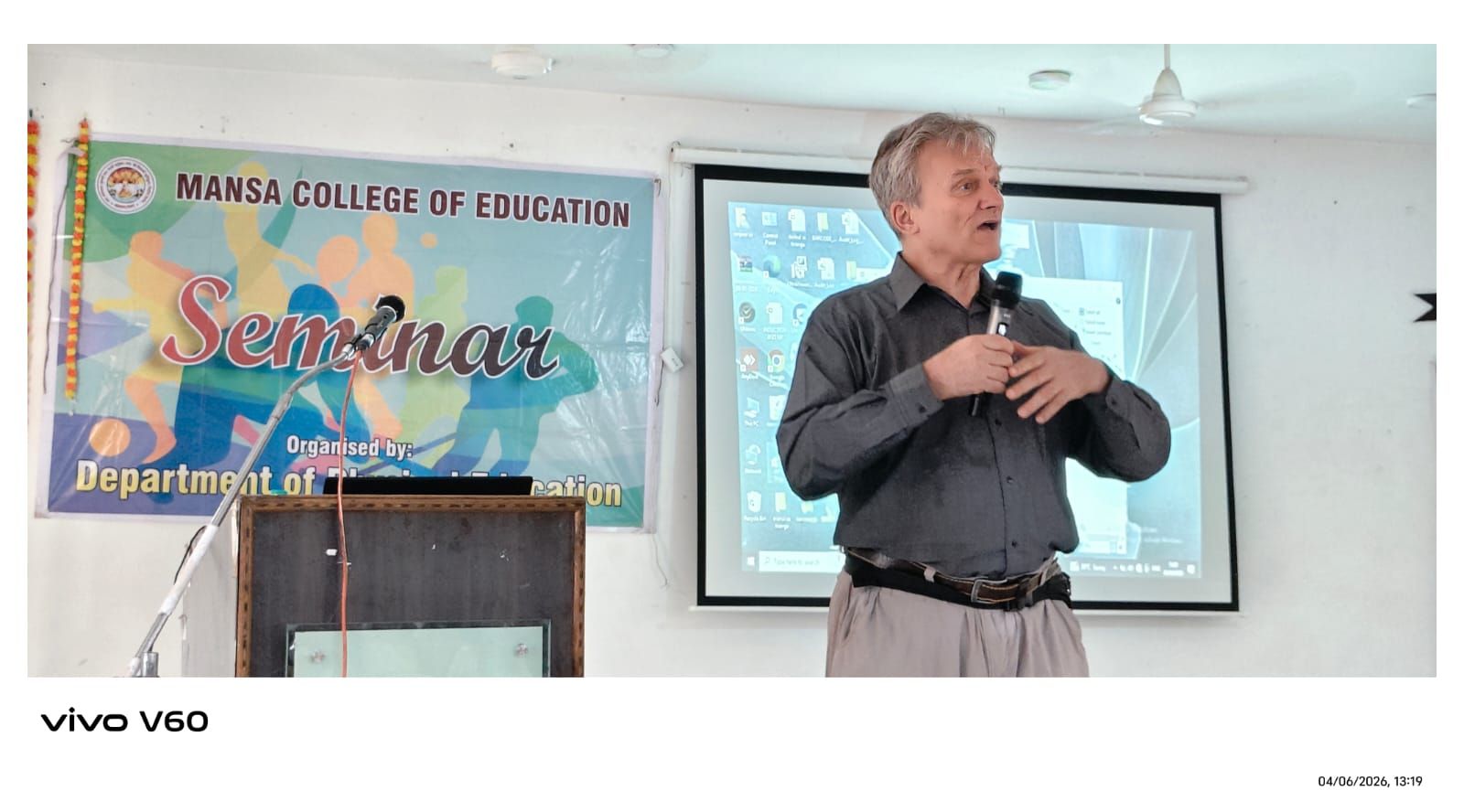 Guest speaker presenting at Mansa College seminar